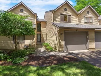 4874 Huntwood, Manlius, NY 13104
