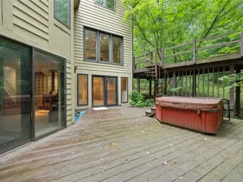 Property at 7271 Hertfordshire, Victor, NY 14564