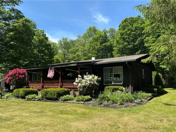 Property at 10 Fairway Drive, Lafayette, PA 16701