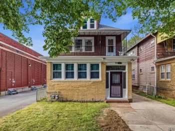 Property at 106 Jewett Avenue, Buffalo, NY 14214