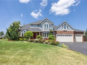 7711 Foxtail Pines, Clay, NY 13090