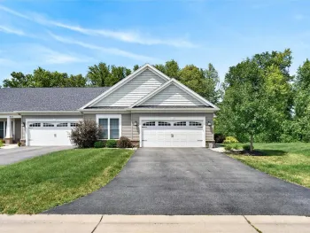 Property at 933 Pathway Lane, Webster, NY 14580