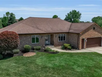 Property at 6195 Blossom Ct, Clarence, NY 14051