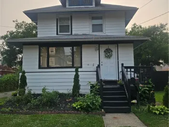 120 81st Street, Niagara Falls, NY 14304