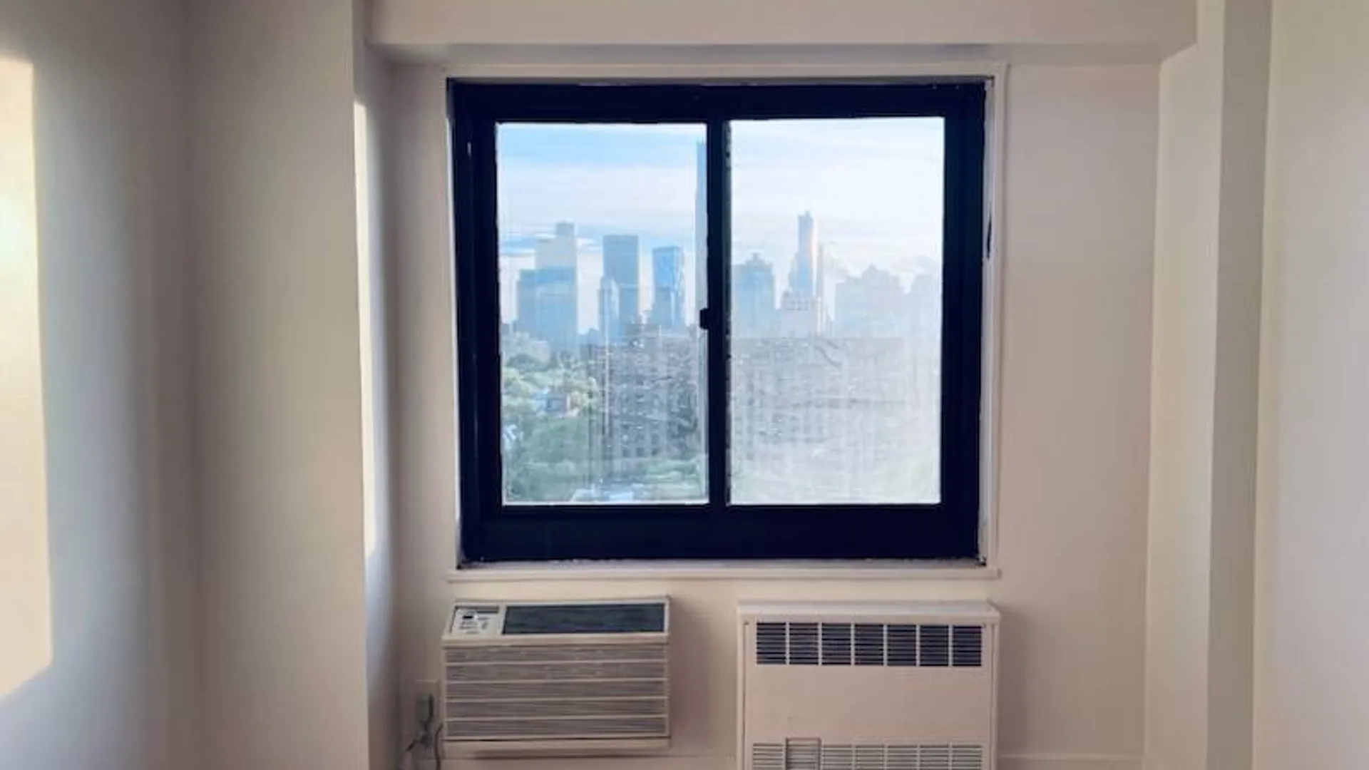 Property at 185 Hall St., Brooklyn, NY 11205 10