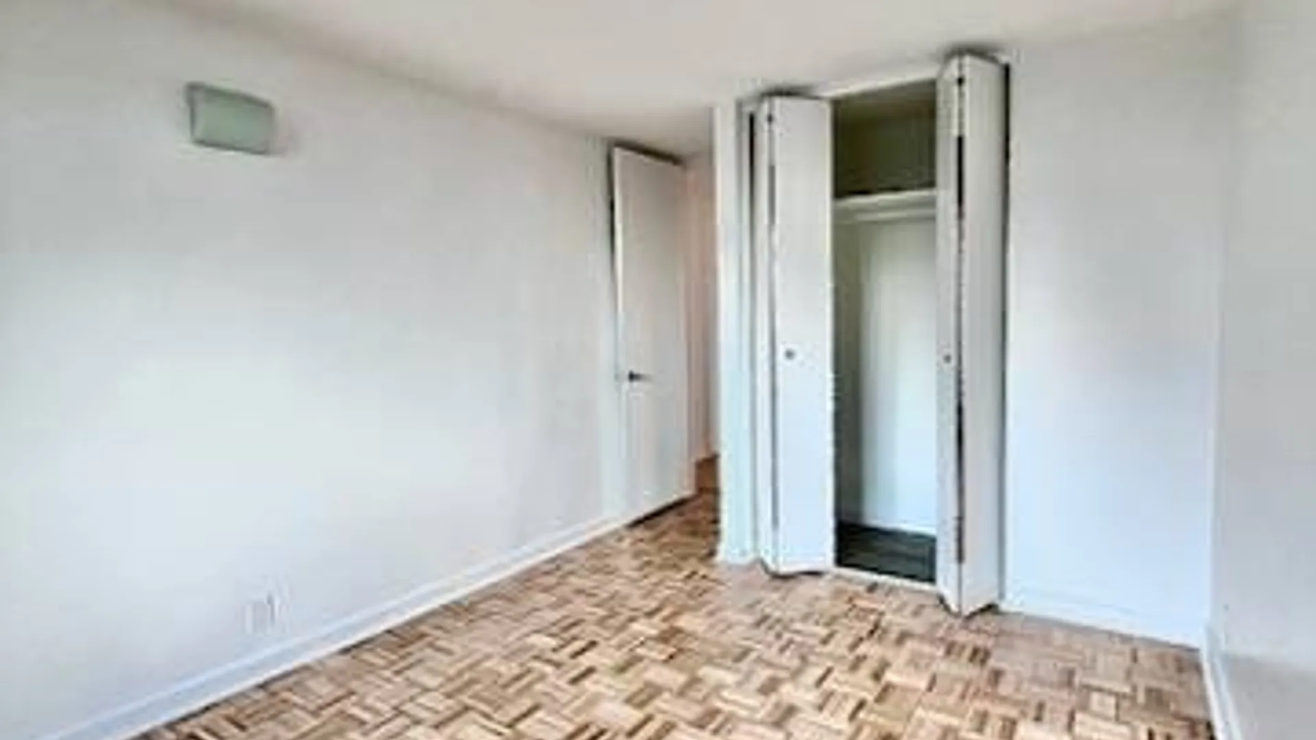 Property at 185 Hall St., Brooklyn, NY 11205 7