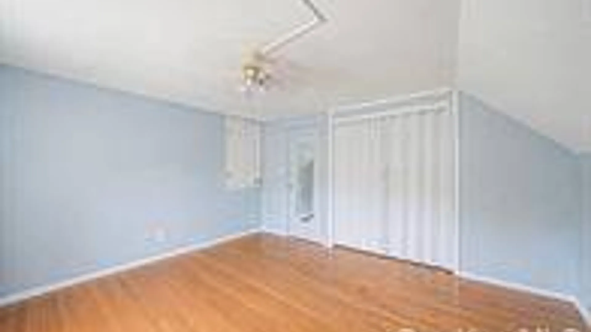 Property at 508 Davis St, North Babylon, NY 11703 19