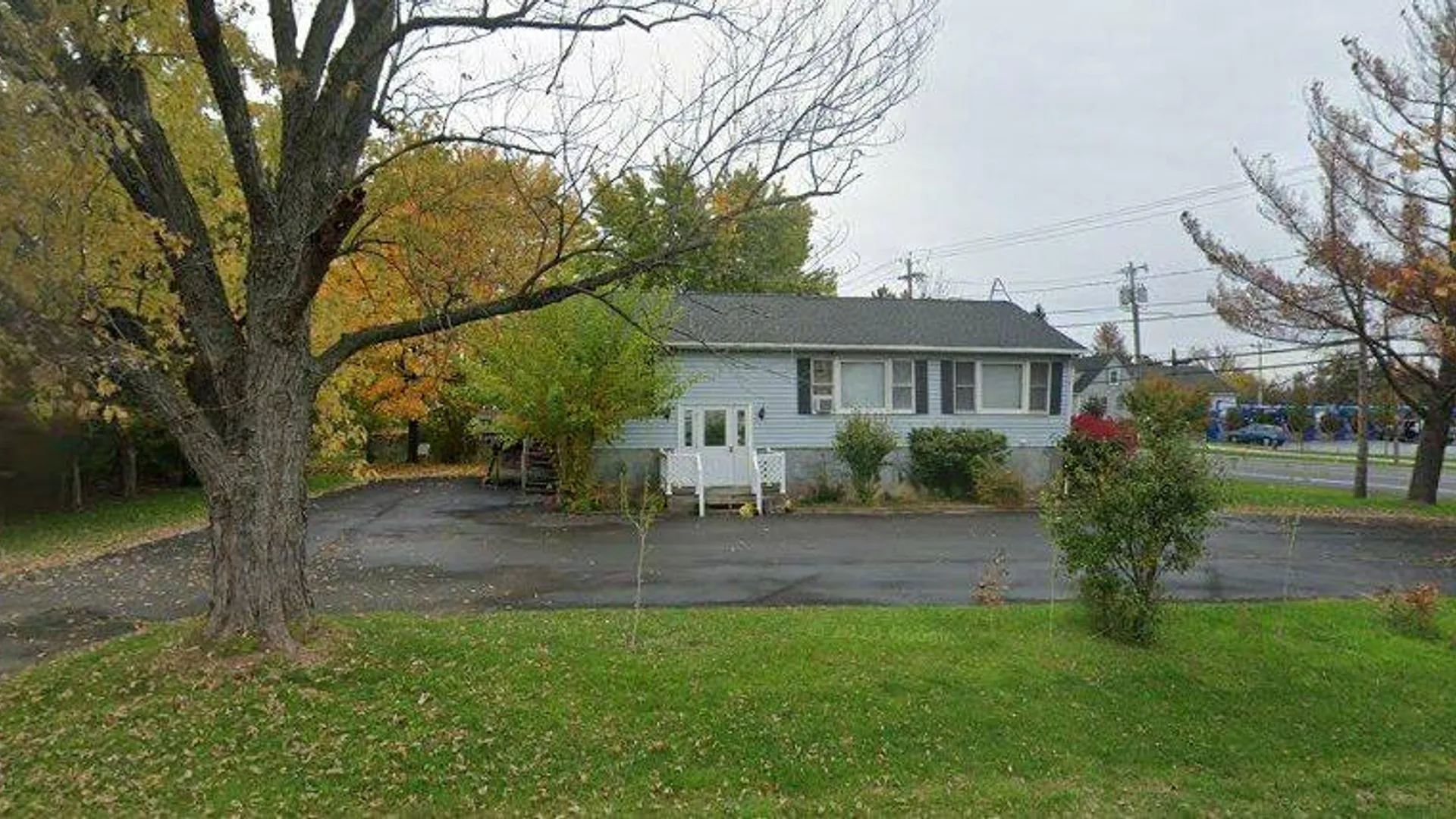 Property at 9 Delaware Avenue, Hudson, NY 12534 21