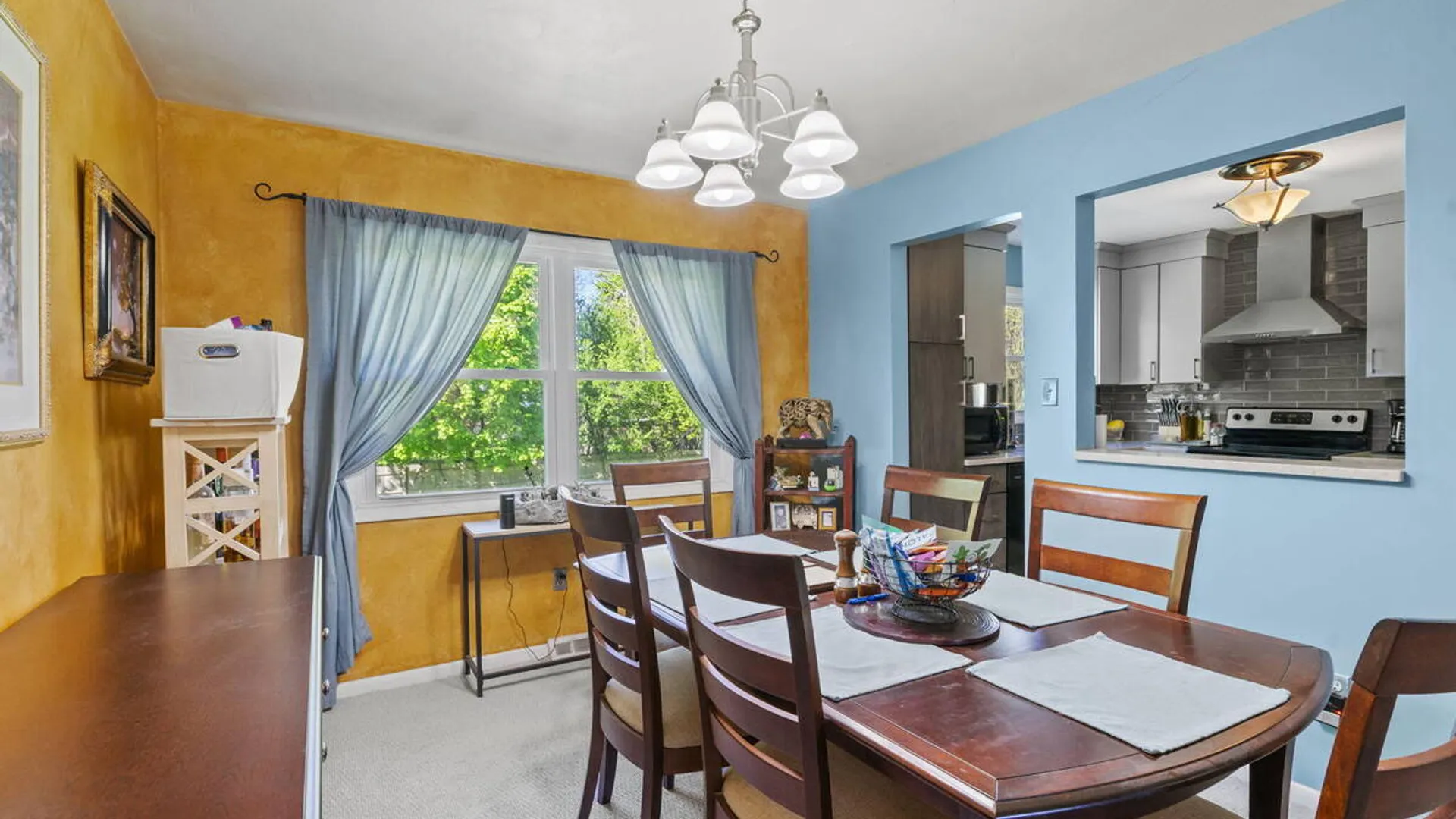 Property at 2400 Troy Schenectady Road, Niskayuna, NY 12309 11