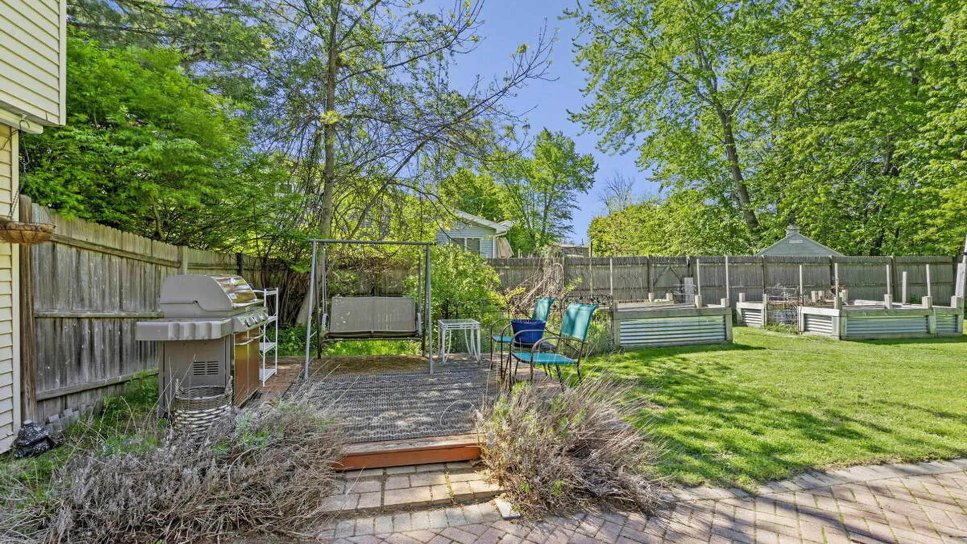 Property at 2400 Troy Schenectady Road, Niskayuna, NY 12309 33