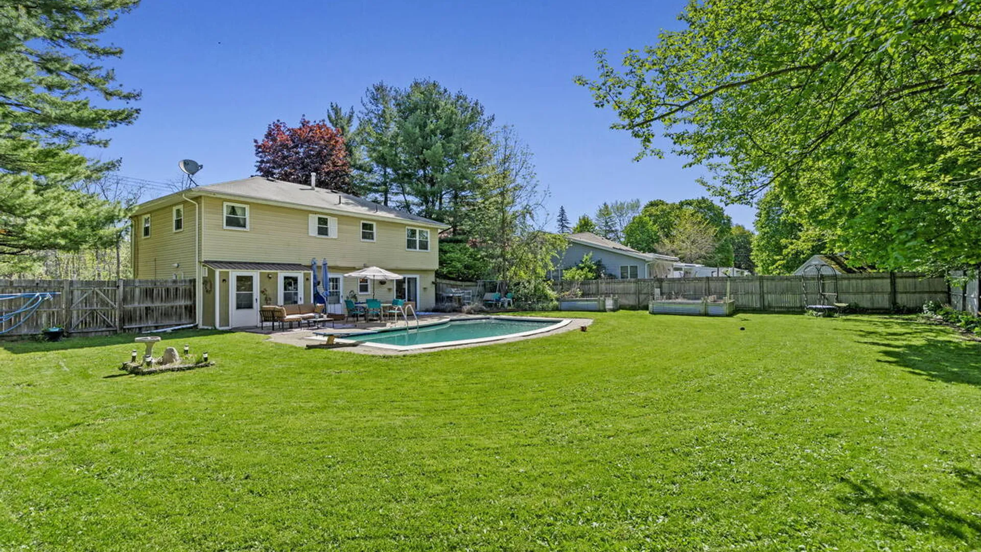 Property at 2400 Troy Schenectady Road, Niskayuna, NY 12309 36