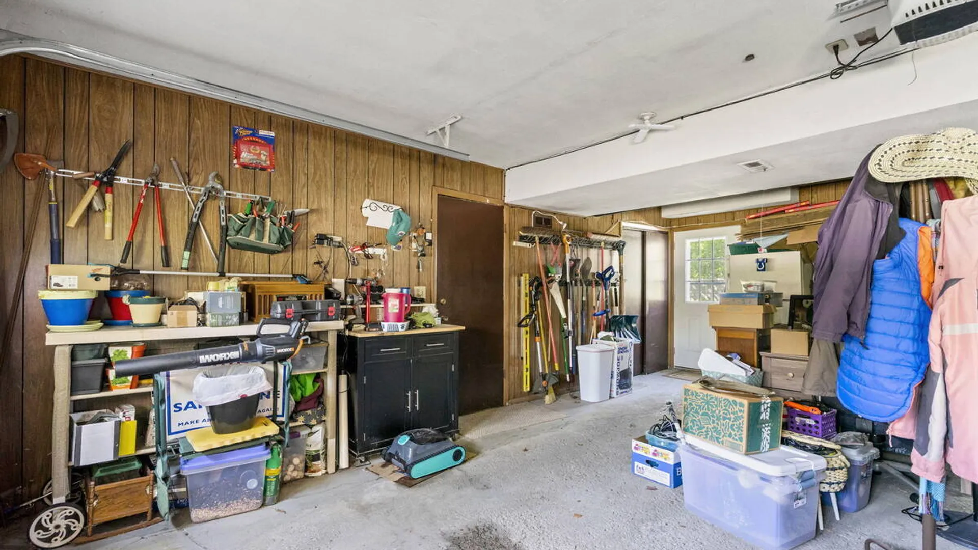 Property at 2400 Troy Schenectady Road, Niskayuna, NY 12309 38