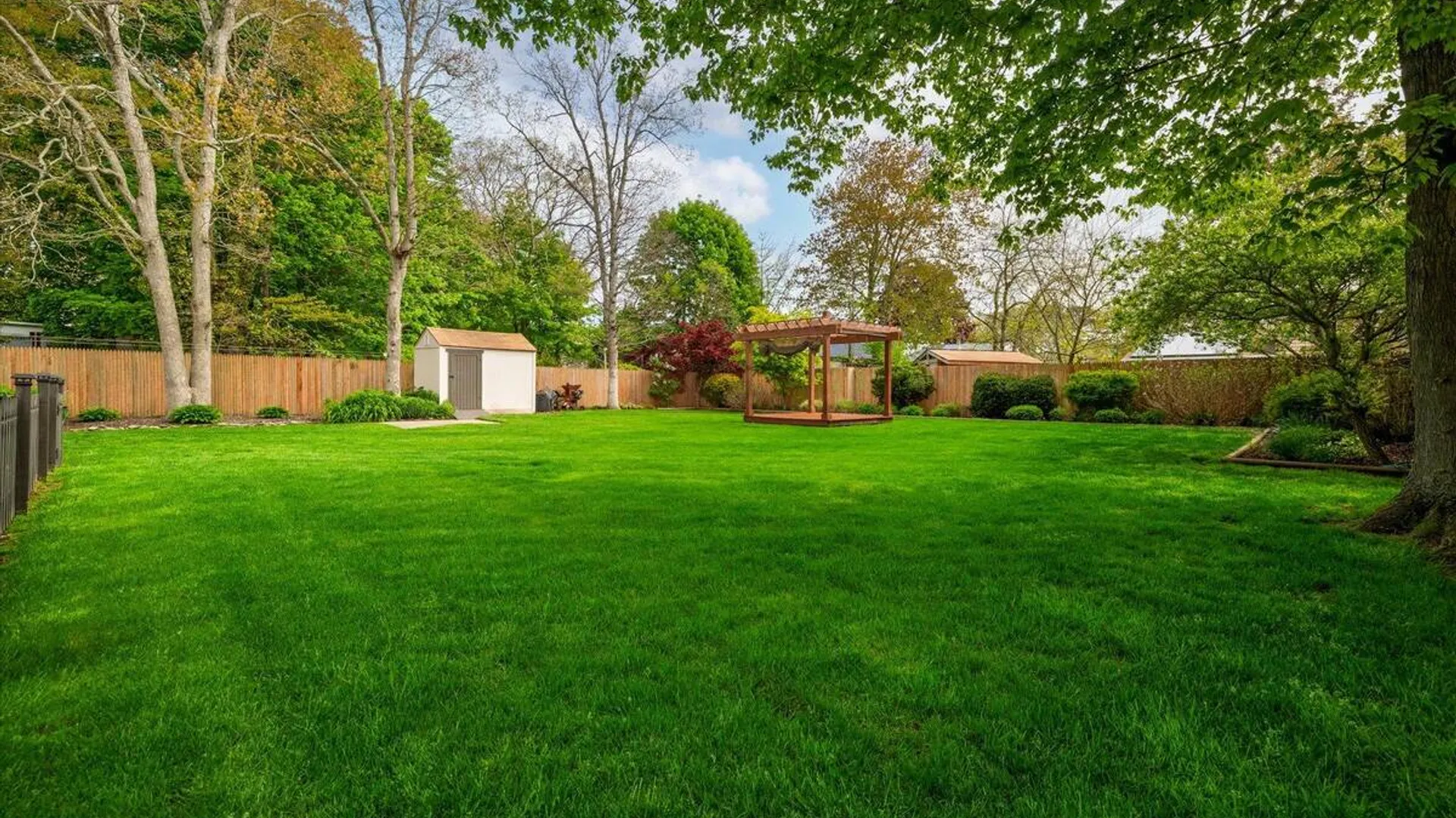 Property at 44 Meyer Lane, Medford, NY 11763 23