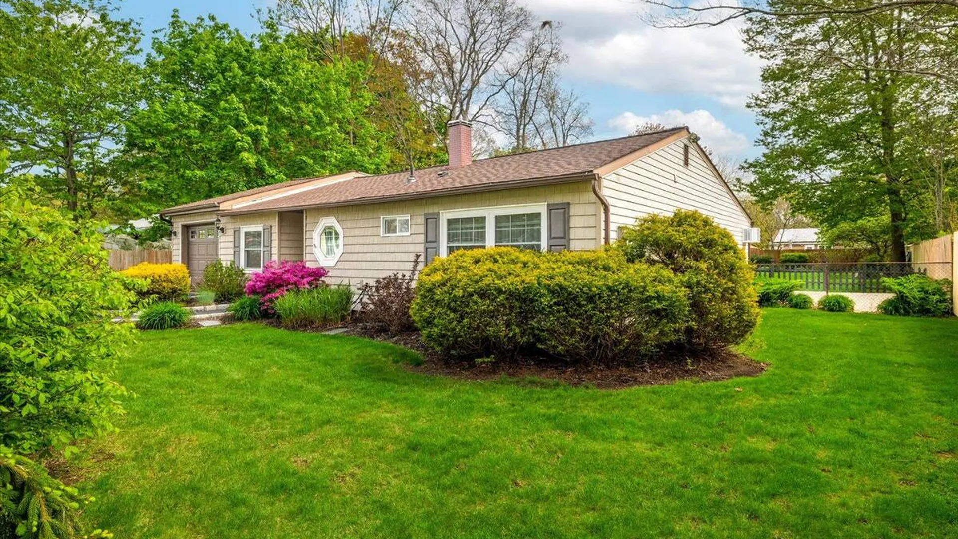 Property at 44 Meyer Lane, Medford, NY 11763 26