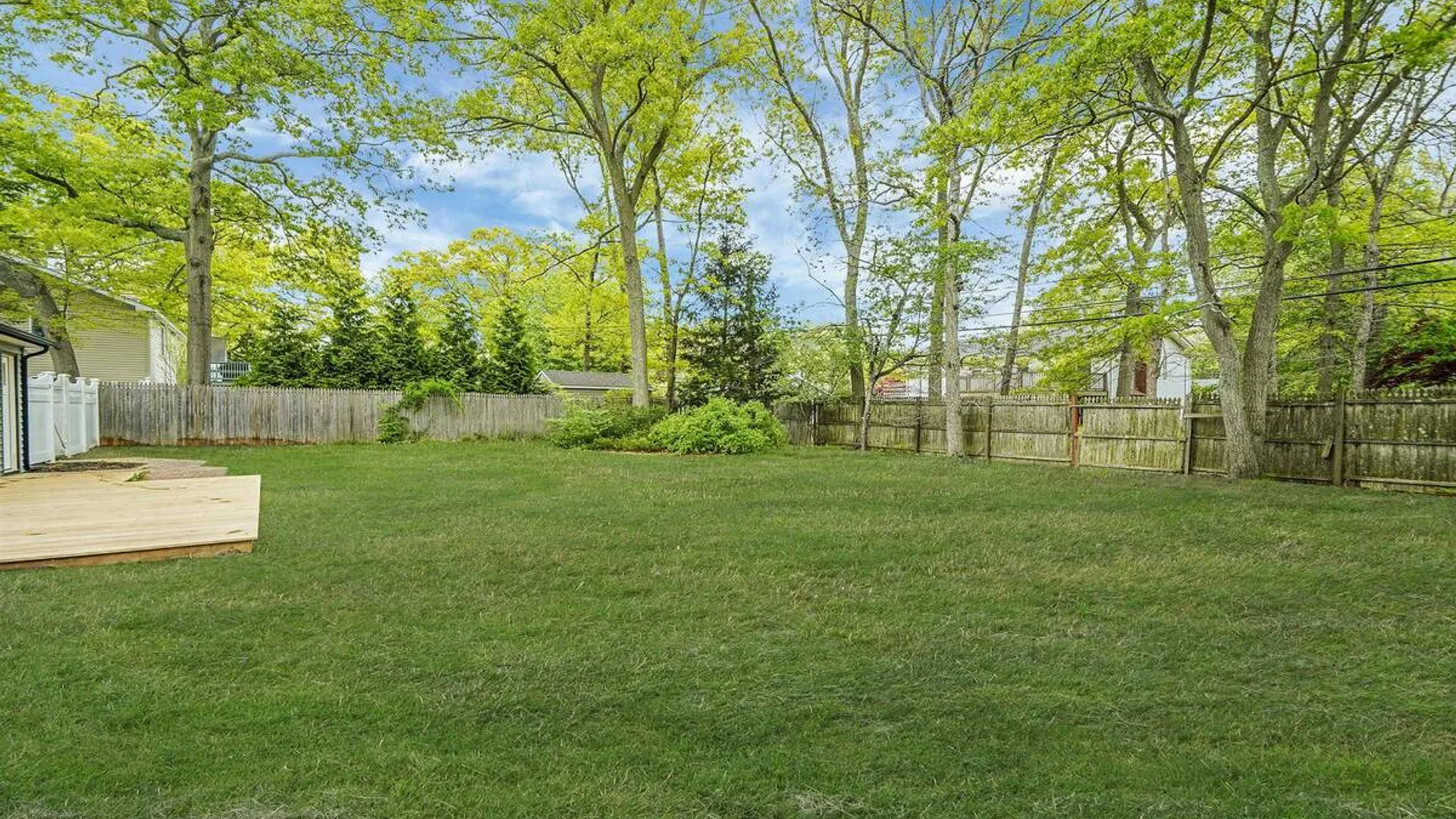 Property at 41 Winside Lane, Coram, NY 11727 32