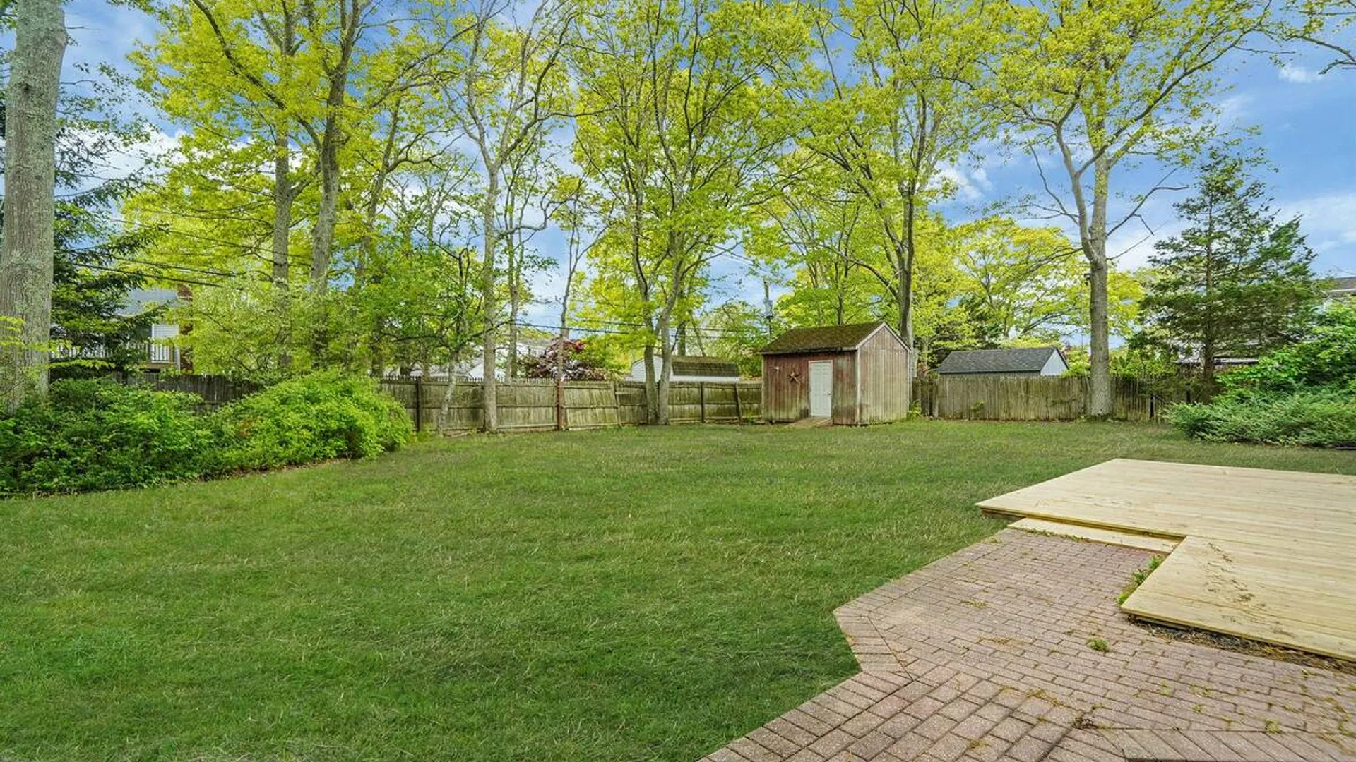 Property at 41 Winside Lane, Coram, NY 11727 33
