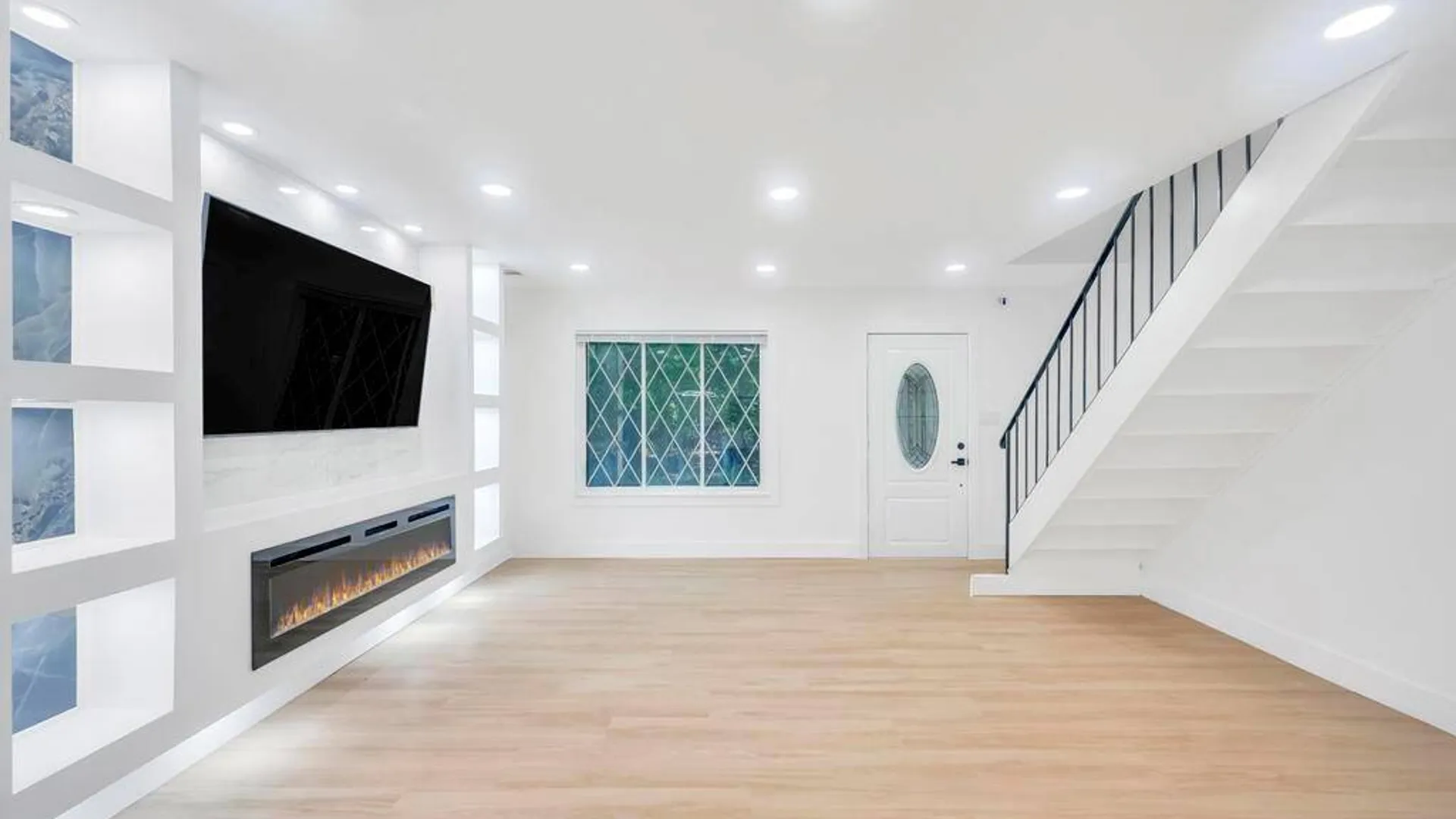 Property at 6 Amesworth Court, Middle Island, NY 11953 14