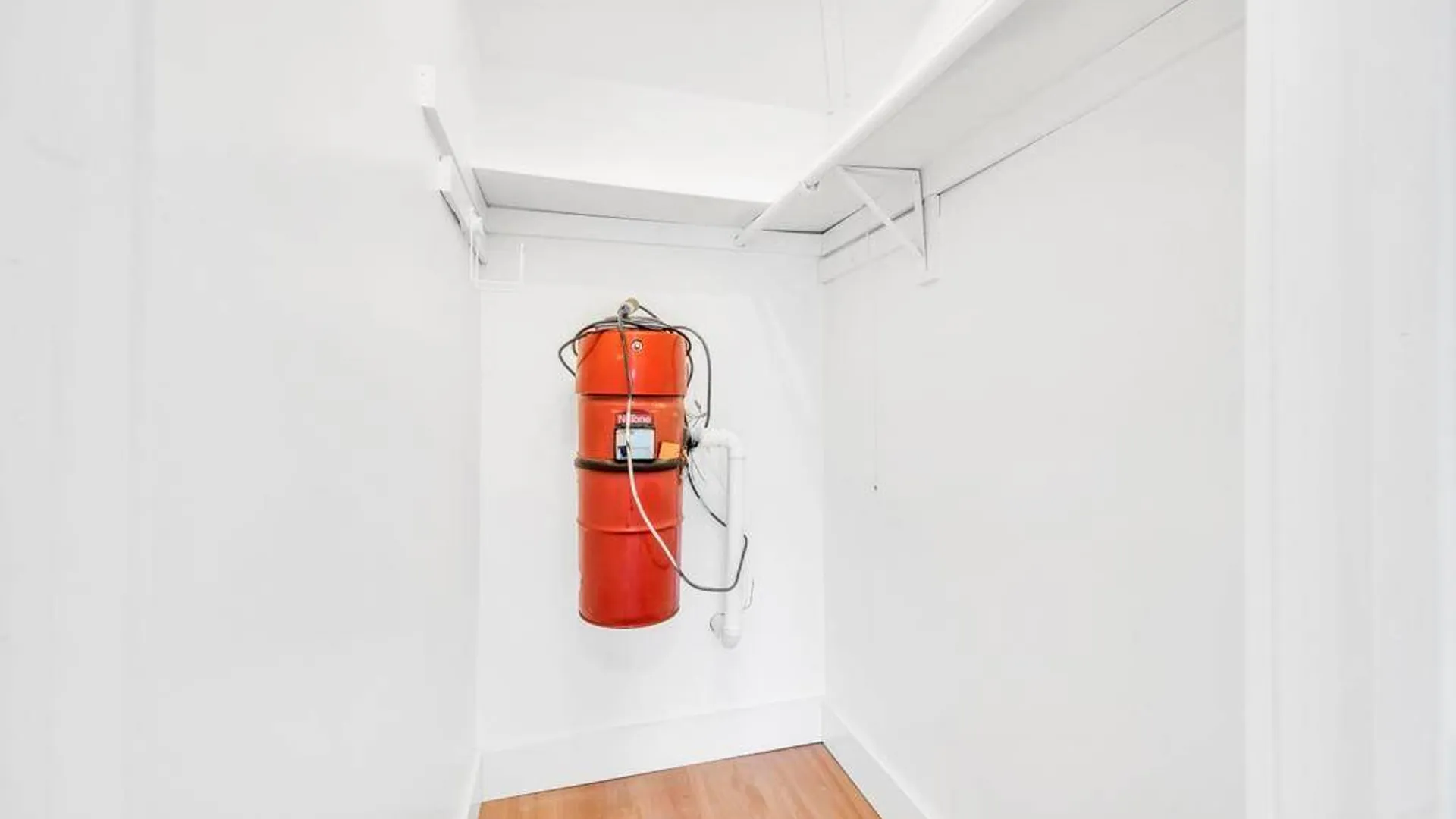 Property at 6 Amesworth Court, Middle Island, NY 11953 20