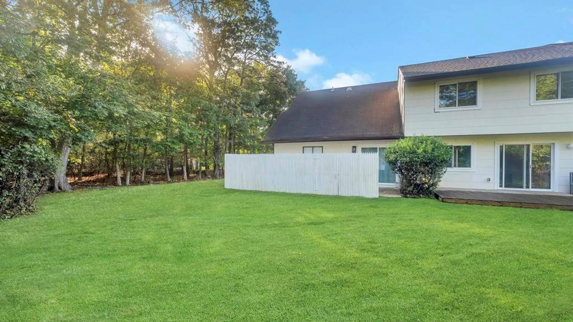 Property at 6 Amesworth Court, Middle Island, NY 11953 10
