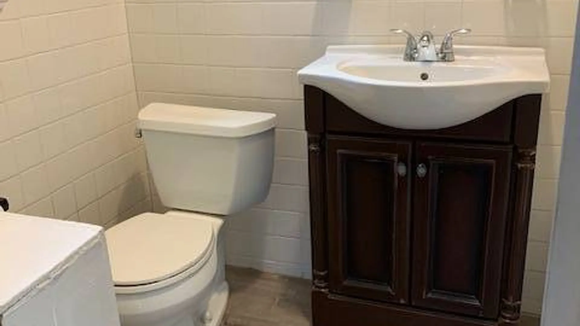 Property at 3910 214th Pl, Bayside, NY 11361 8