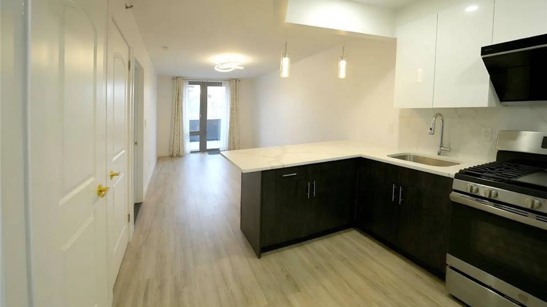 Property at 7065 Queens Boulevard, Woodside, NY 11377 5