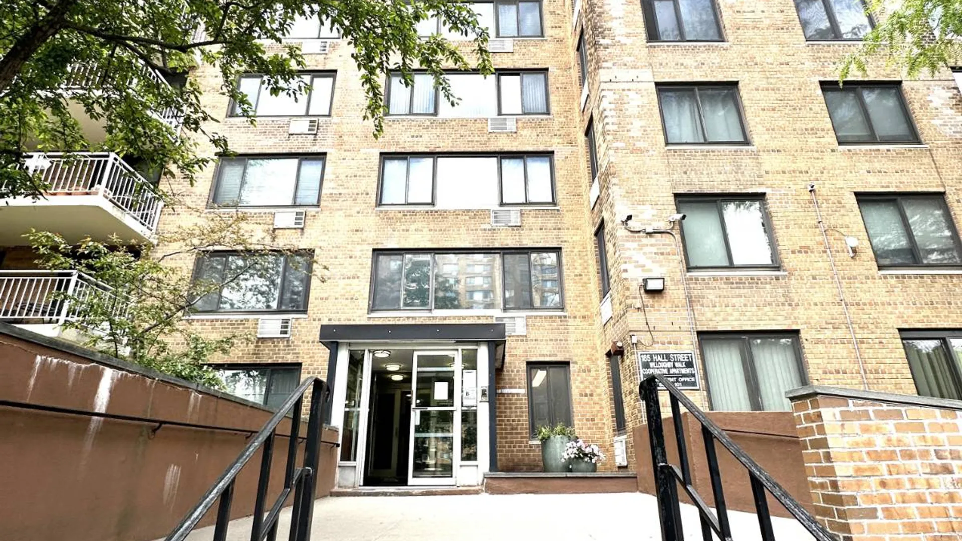 Property at 185 Hall St., Brookkyn, NY 11205 20