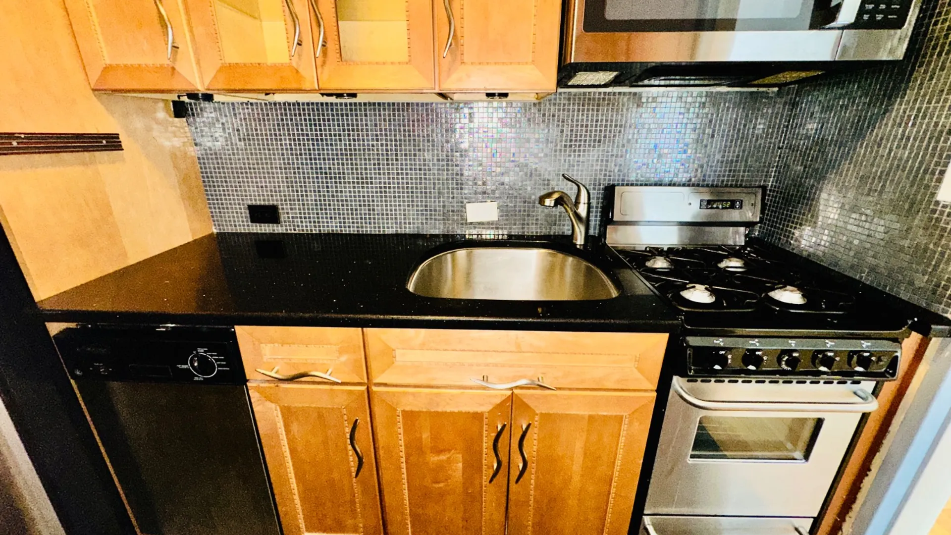 Property at 185 Hall St., Brookkyn, NY 11205 5