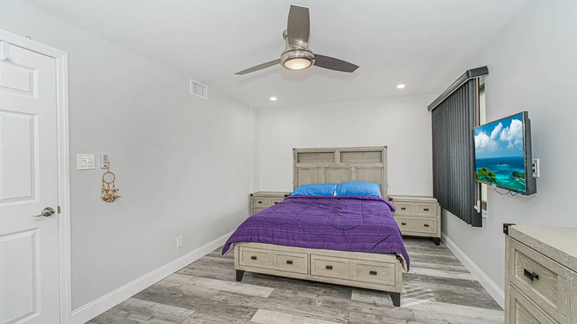 Property at 5 Windham Loop, Staten Island, NY 10314 11