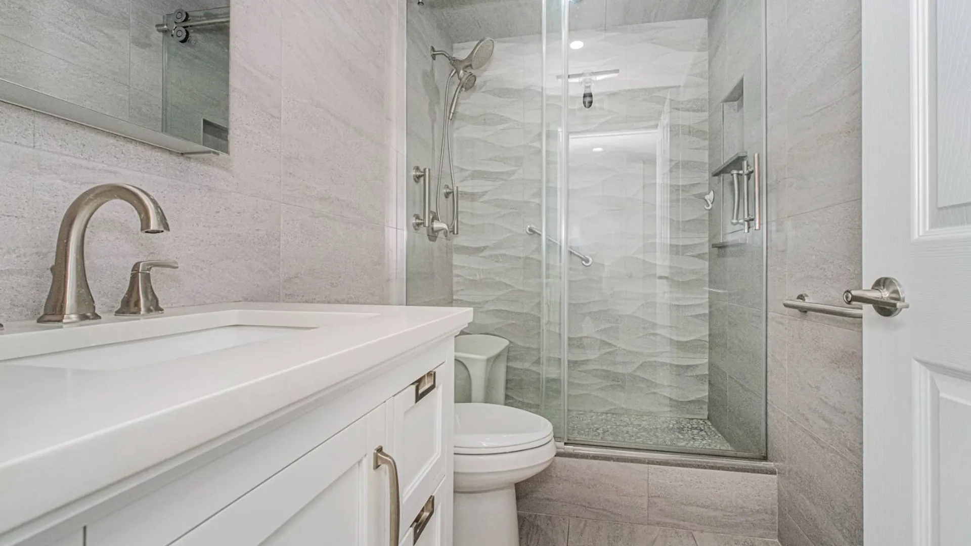 Property at 5 Windham Loop, Staten Island, NY 10314 9