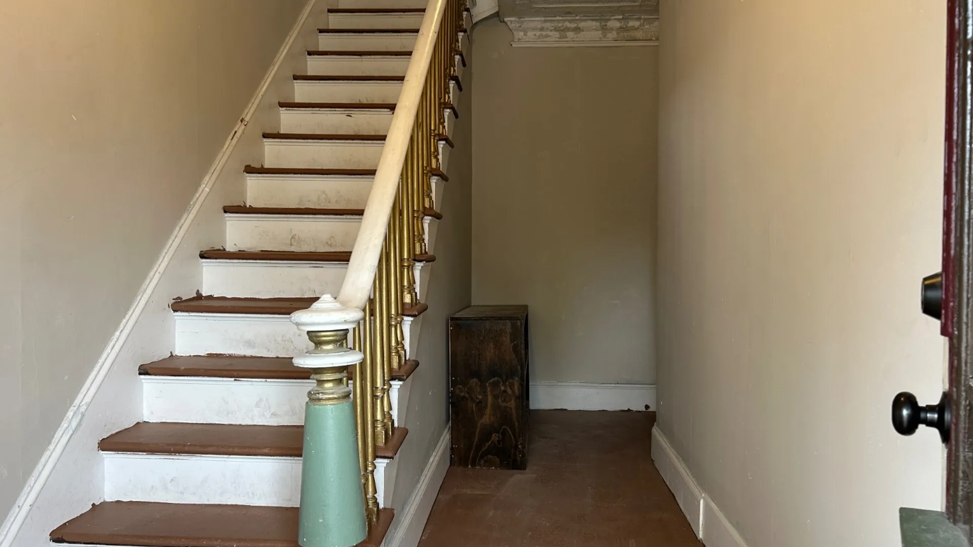 Property at 114 S Melcher St, Johnstown, NY 12095 5