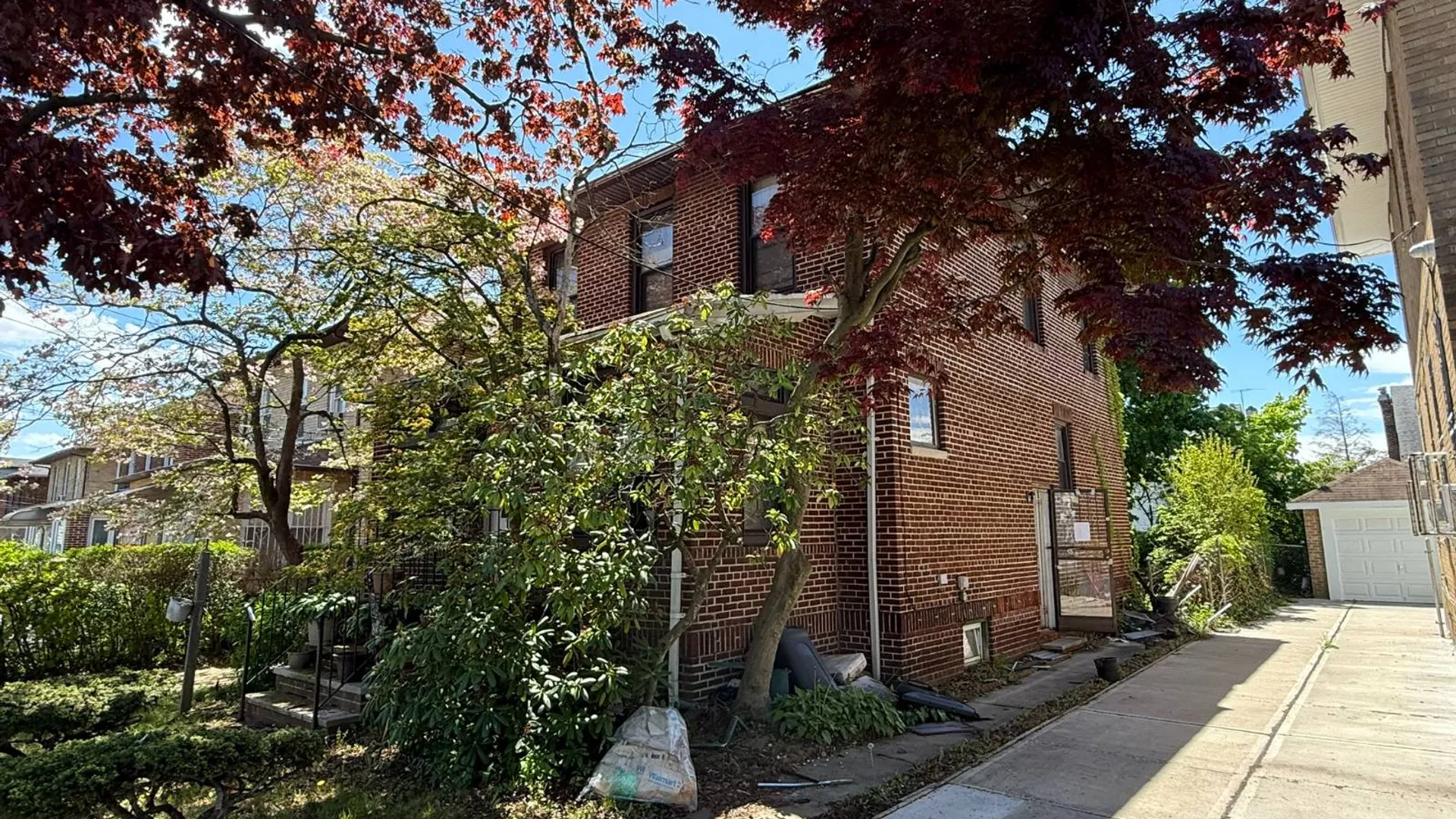 Property at 18828 114th Dr, Saint Albans, NY 11412 2