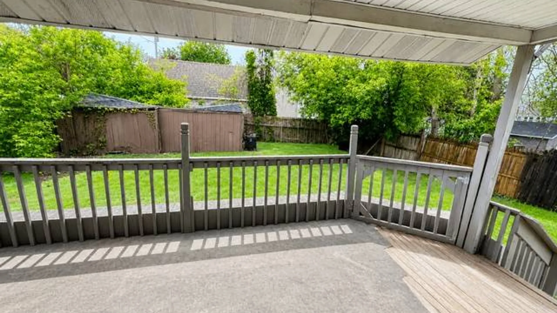 Property at 74 James St, Amsterdam, NY 12010 10