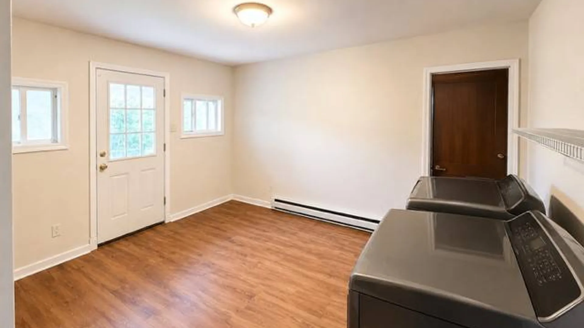 Property at 74 James St, Amsterdam, NY 12010 14