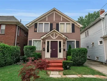 Property at 67 Hartwell Road, Buffalo, NY 14216