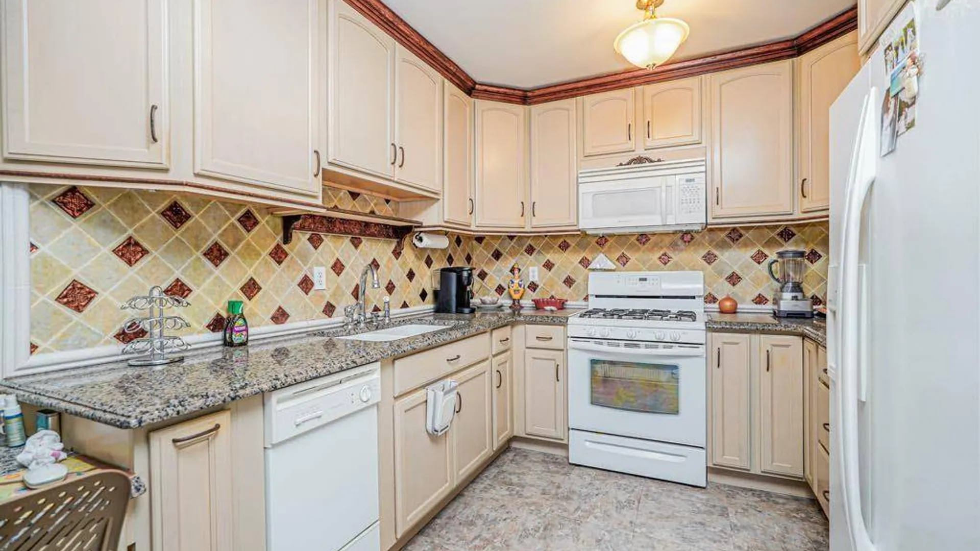 Property at 2265 Gerritsen Ave, Brooklyn, NY 11229 2