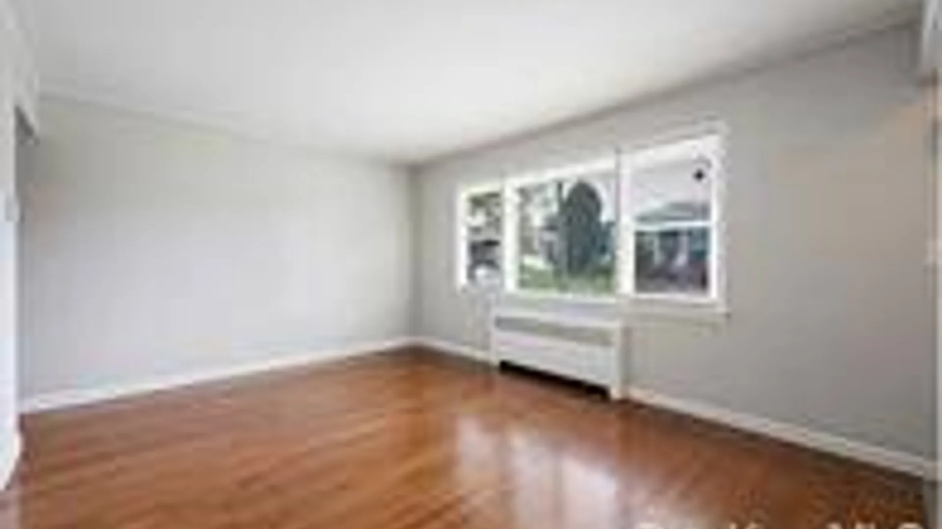 Property at 202 Nevada Street, Hicksville, NY 11801 23