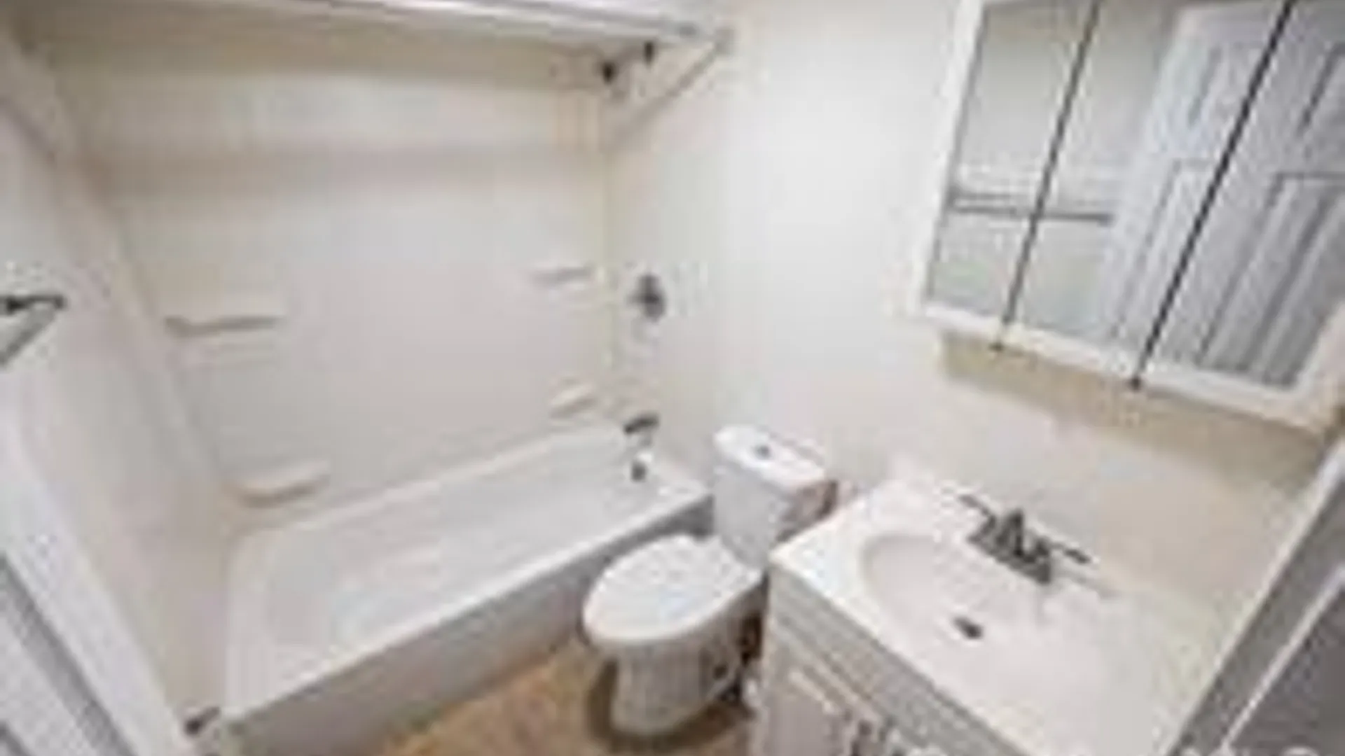 Property at 202 Nevada Street, Hicksville, NY 11801 45