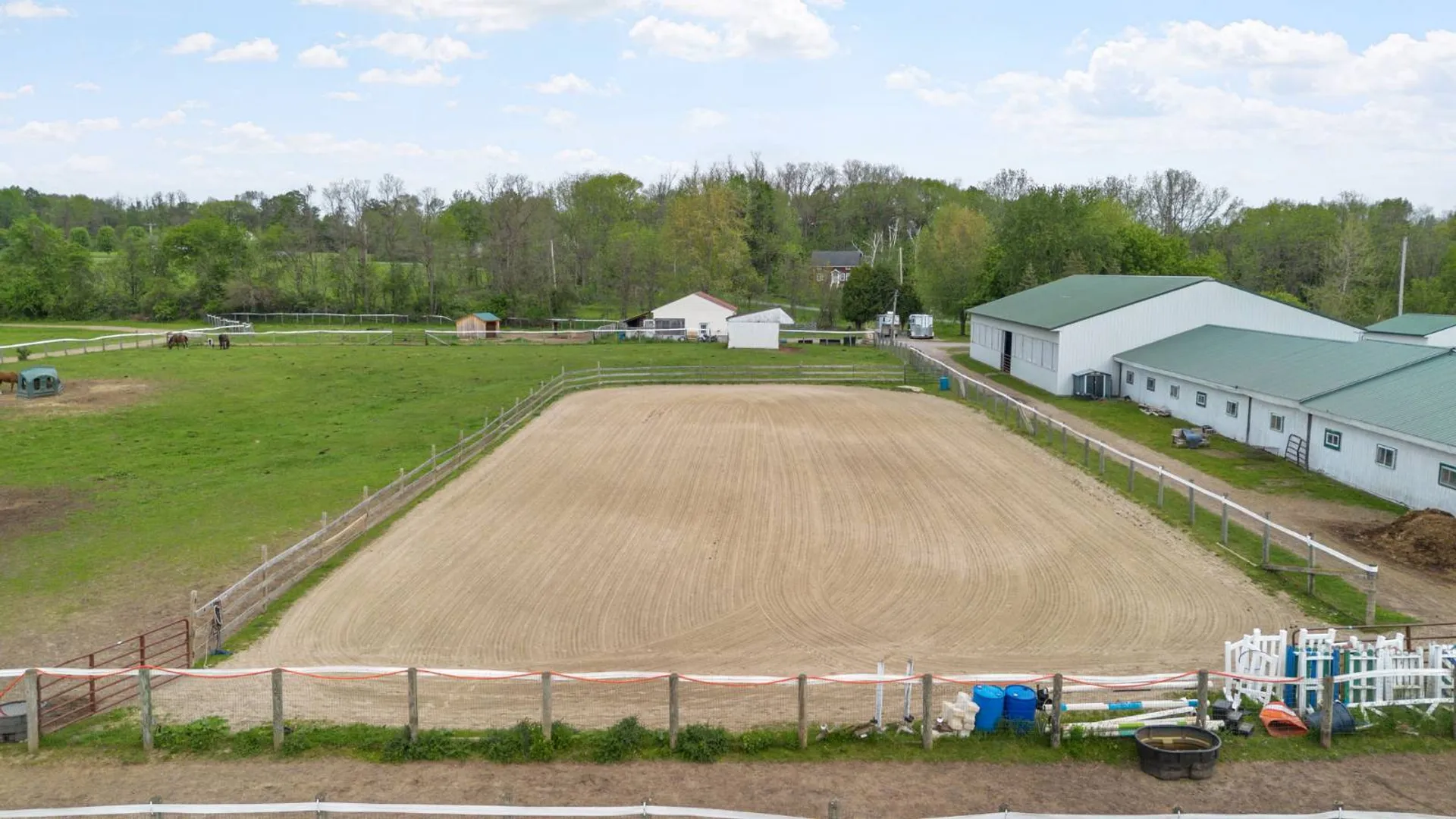 Property at 802 QUEEN ANN ROAD, Amsterdam, NY 12010 10