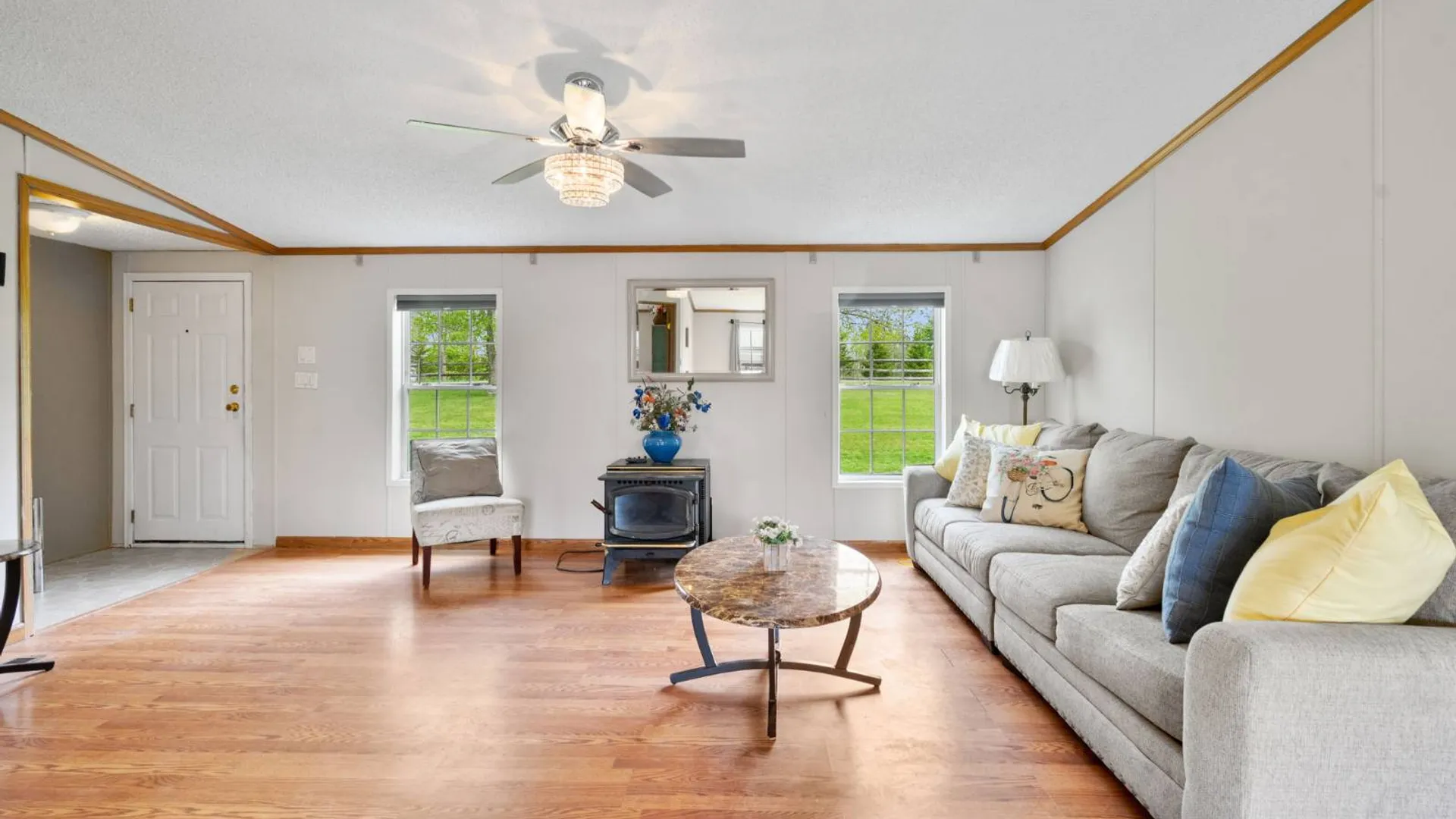 Property at 802 QUEEN ANN ROAD, Amsterdam, NY 12010 12