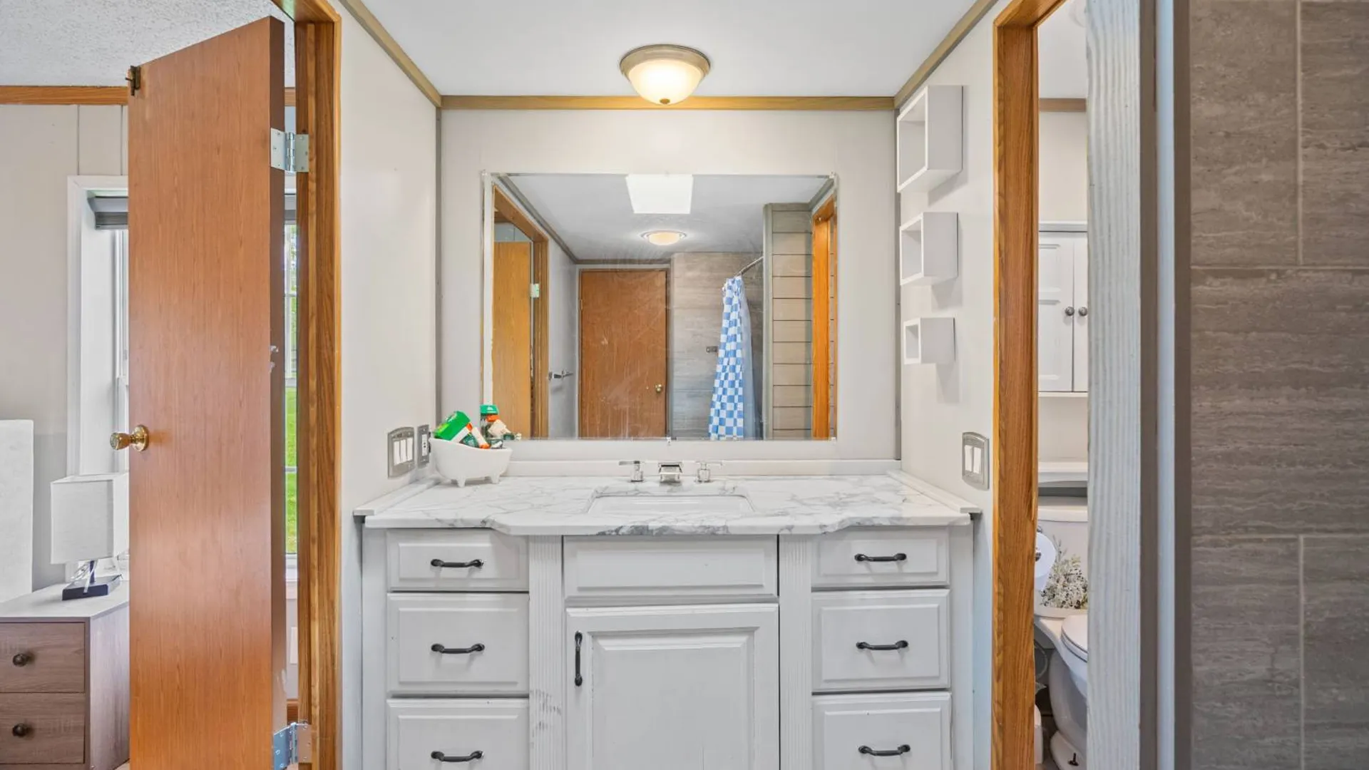Property at 802 QUEEN ANN ROAD, Amsterdam, NY 12010 43