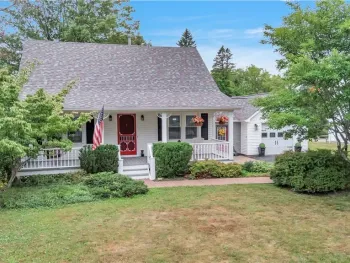 Property at 5490 Chestnut Ridge Road, Orchard Park, NY 14127