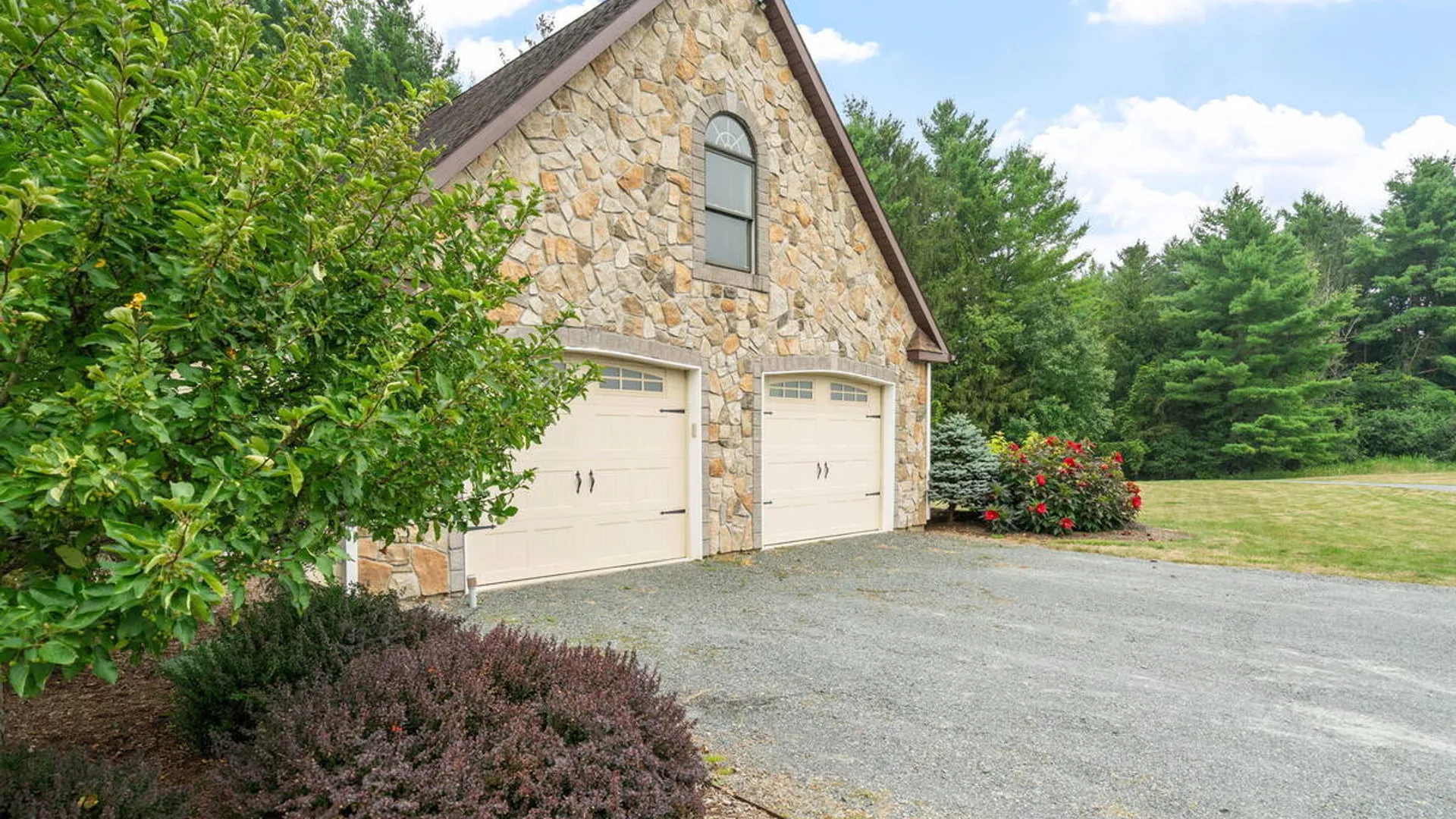Property at 737 Muitzeskill Road, Schodack, NY 12156 56