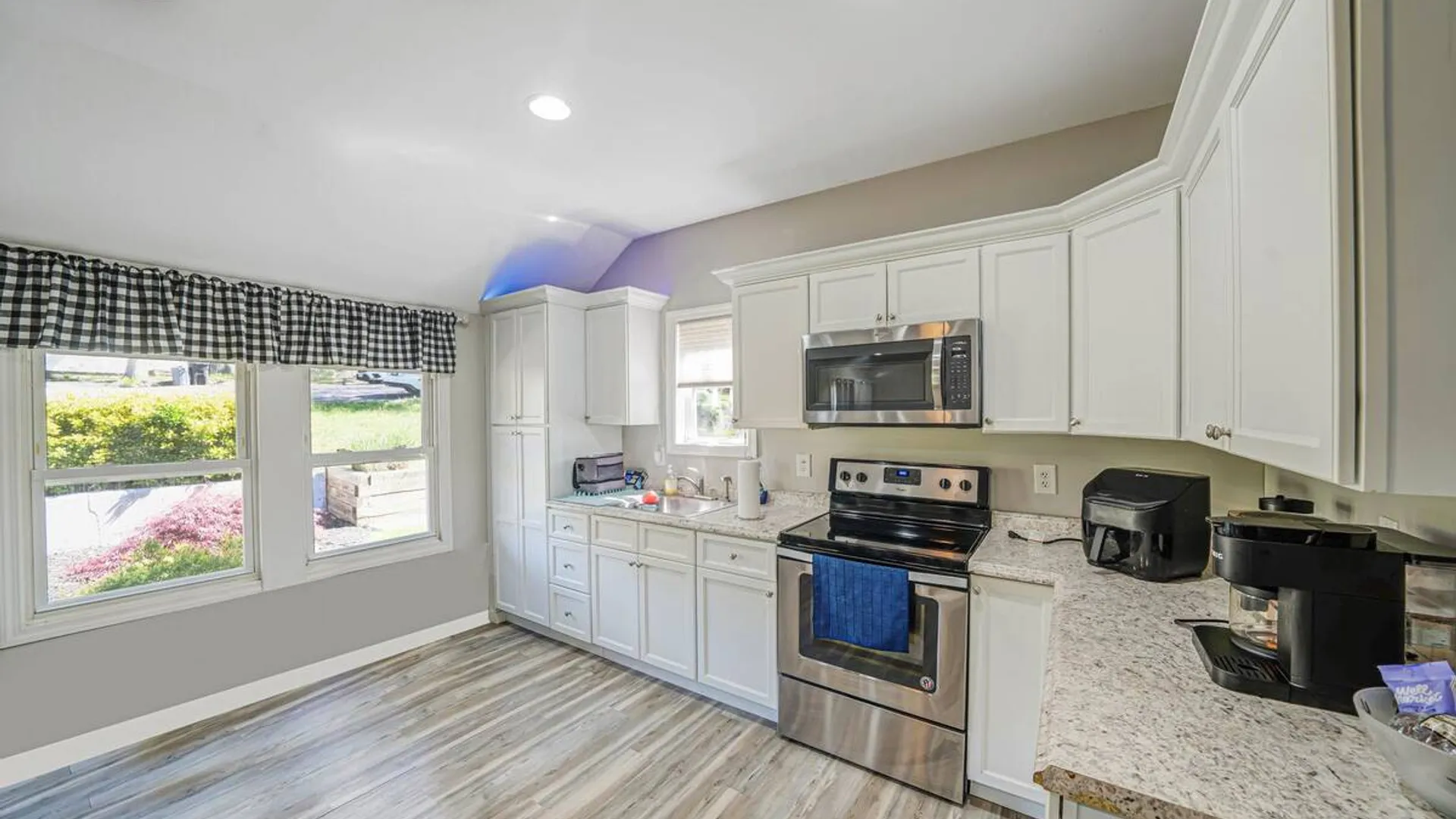 Property at 42 Oceanview Avenue, Farmingville, NY 11738 12