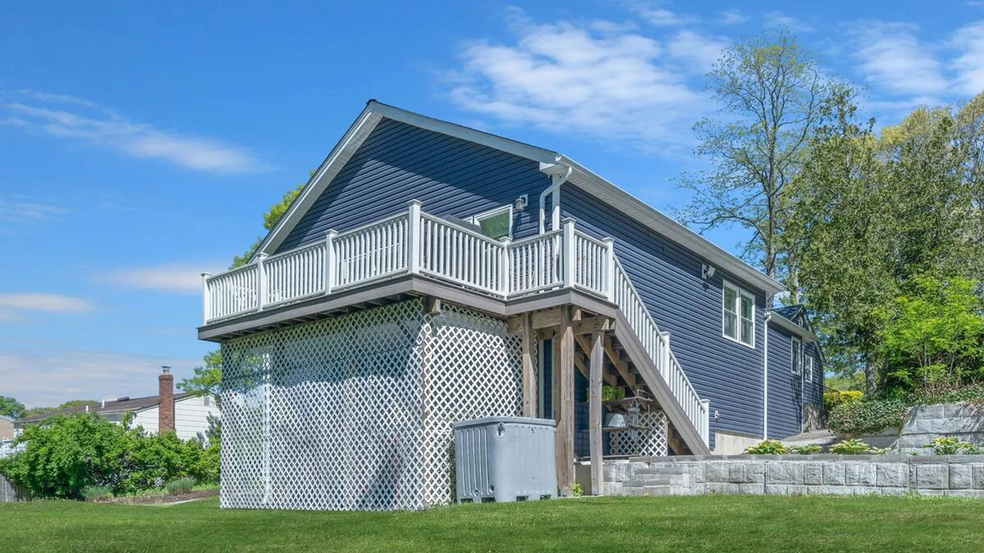Property at 42 Oceanview Avenue, Farmingville, NY 11738 6