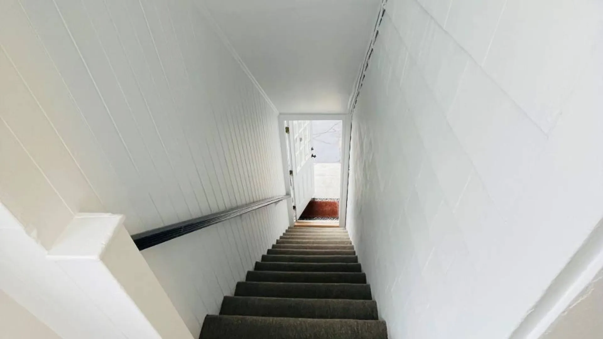 Property at 30 1st, Glen Cove, NY 11542 7
