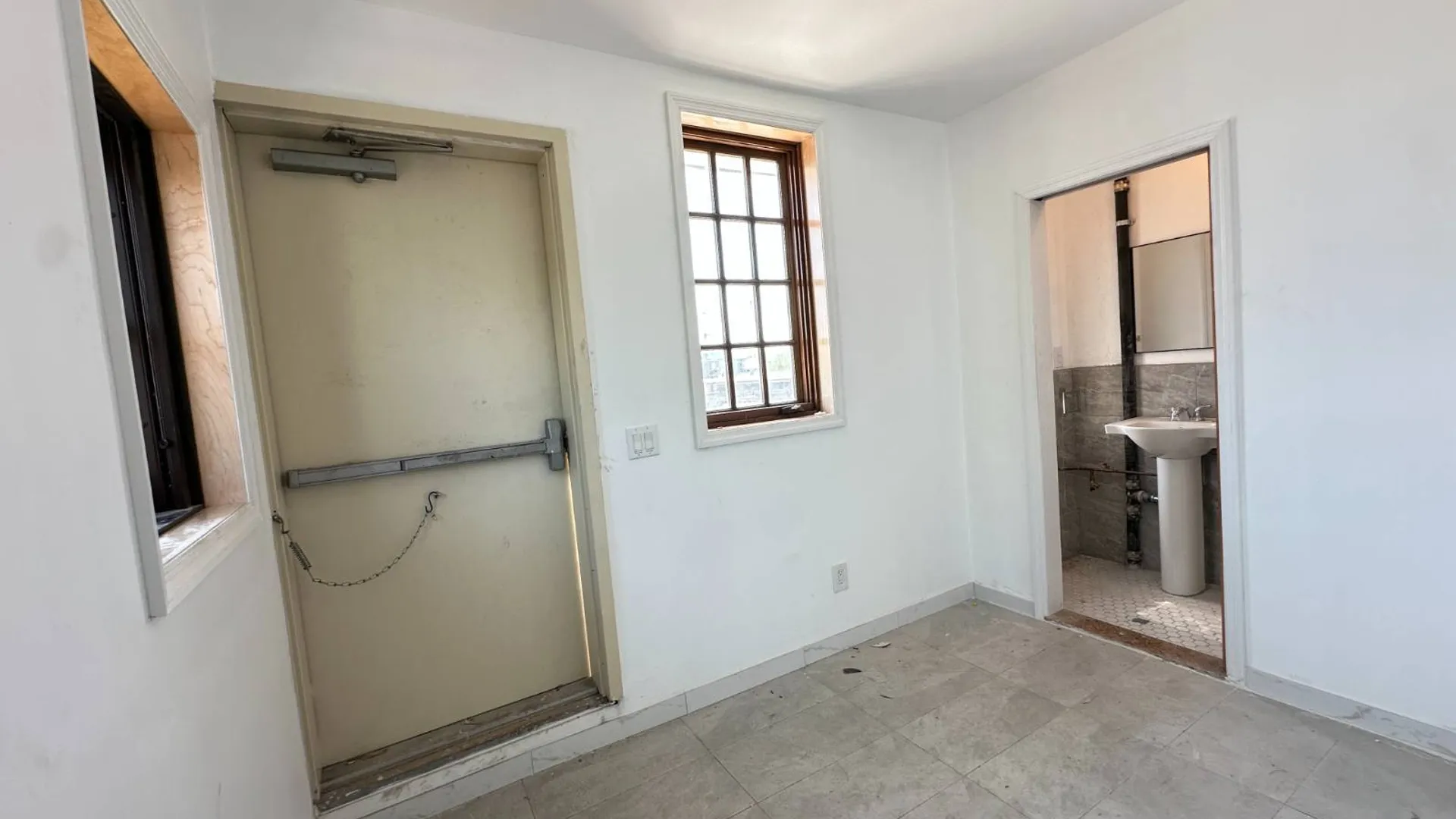 Property at 138 Dwight Street, Brooklyn, NY 11231 7