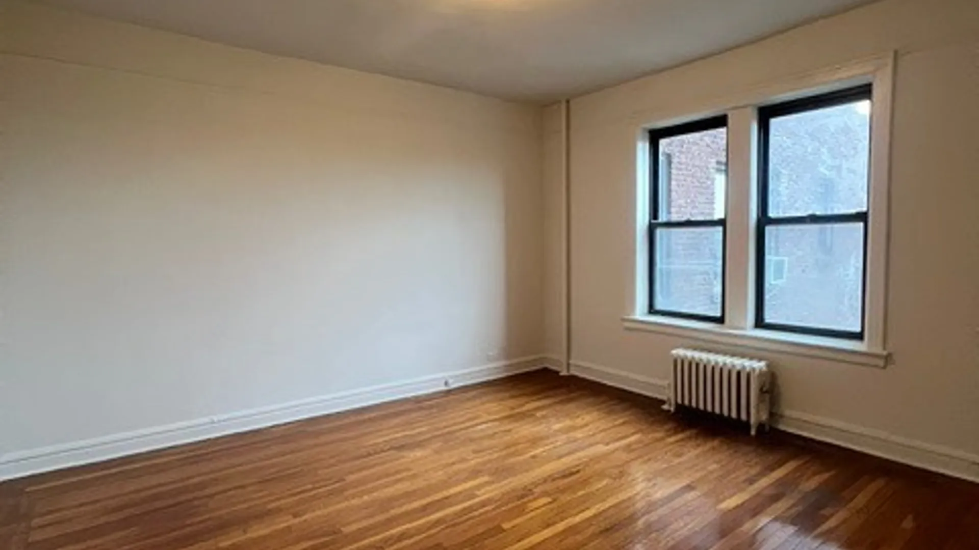 Property at 7 Sherwood Terrace, Yonkers, NY 10704 6