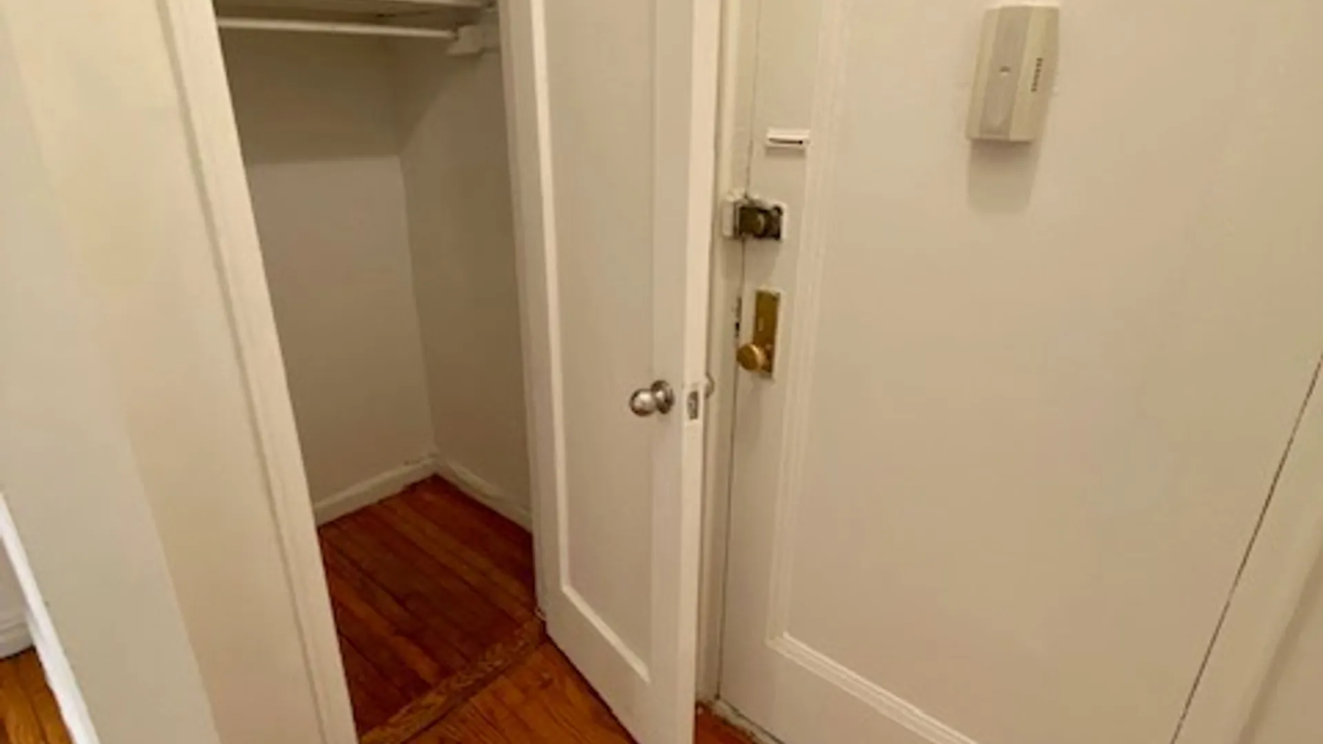 Property at 311 Main St, White Plains, NY 10601 11