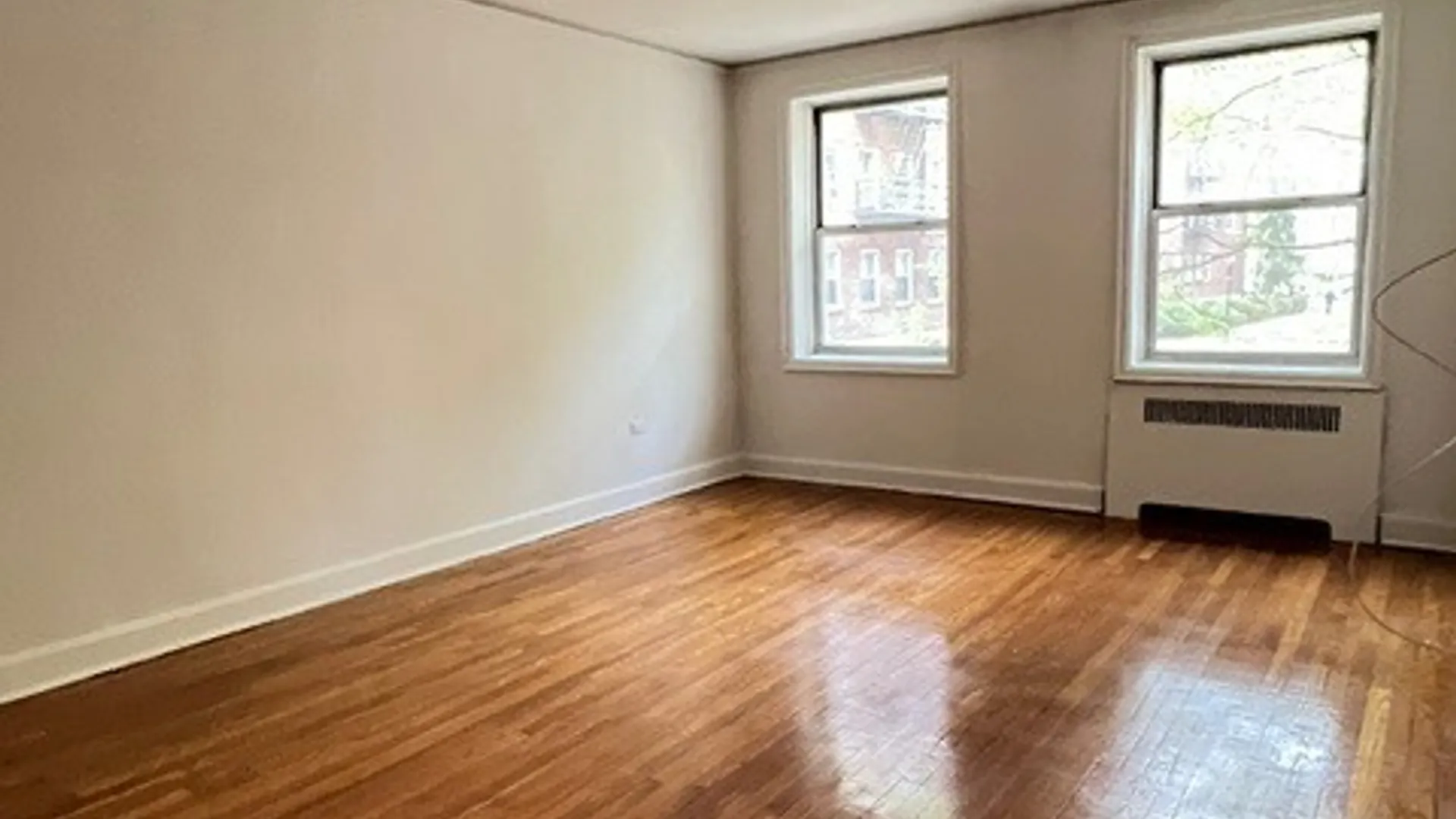 Property at 1 Larchmont Acres, Larchmont, NY 10538 5