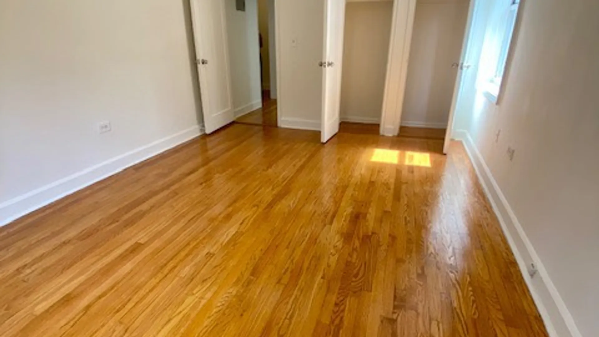 Property at 1 Larchmont Acres, Larchmont, NY 10538 6